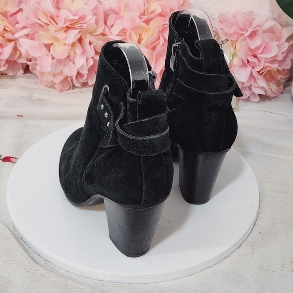 Michael By Michael Shannon Womens High Heel Booties Size: 8W - Picture 4 of 14